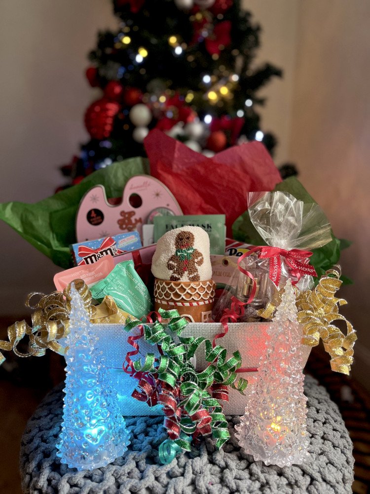christmas gift basket